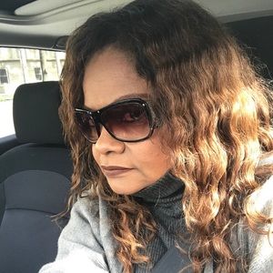 Meet your Posher, Karyn